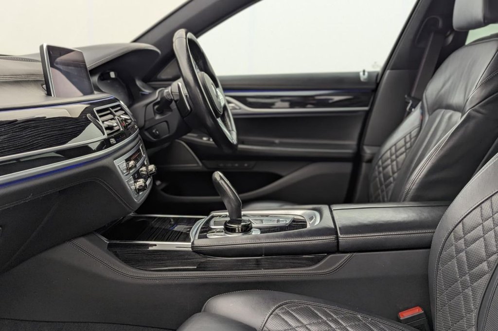 USED 2019 19 BMW 7 SERIES 3.0 730d M Sport Saloon 4dr Diesel Auto xDrive Euro 6 (s/s) (265 ps) **&pound;11,050 Of Optional Extras**