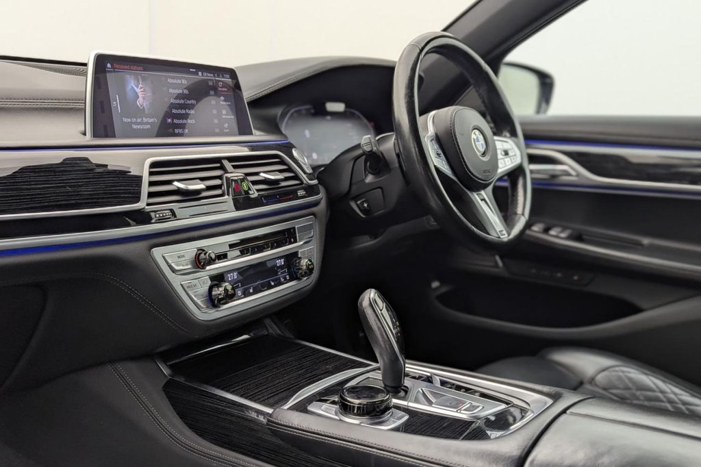 USED 2019 19 BMW 7 SERIES 3.0 730d M Sport Saloon 4dr Diesel Auto xDrive Euro 6 (s/s) (265 ps) **&pound;11,050 Of Optional Extras**