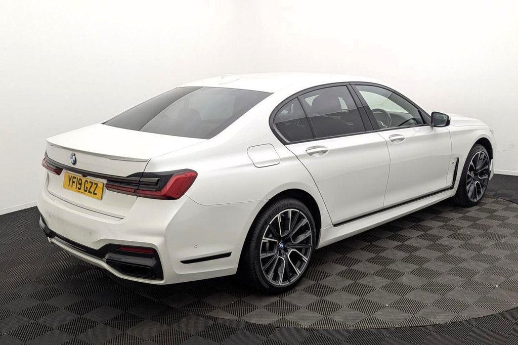 USED 2019 19 BMW 7 SERIES 3.0 730d M Sport Saloon 4dr Diesel Auto xDrive Euro 6 (s/s) (265 ps) **&pound;11,050 Of Optional Extras**
