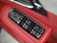 USED 2019 69 PORSCHE MACAN 3.0T V6 S SUV 5dr Petrol PDK 4WD Euro 6 (s/s) (354 ps) OPTIONAL EXTRAS OVER &pound;8,000