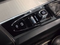 USED 2019 19 VOLVO V60 2.0 D4 R-Design Pro Estate 5dr Diesel Auto Euro 6 (s/s) (190 ps) 