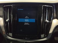 USED 2019 19 VOLVO V60 2.0 D4 R-Design Pro Estate 5dr Diesel Auto Euro 6 (s/s) (190 ps) 