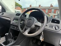 USED 2011 11 VOLKSWAGEN POLO 1.2 Moda Hatchback 5dr Petrol Manual Euro 5 (60 ps) THIS FANTASTIC CAR WONT BE HERE LONG WITH FULL SERVICE HISTORY,2 KEYS AND MUCH MORE..