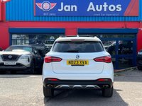 USED 2023 23 MG MG HS 1.5 T-GDI Exclusive DCT Euro 6 (s/s) 5dr PanRoof+Leather+CarPlay+Camera