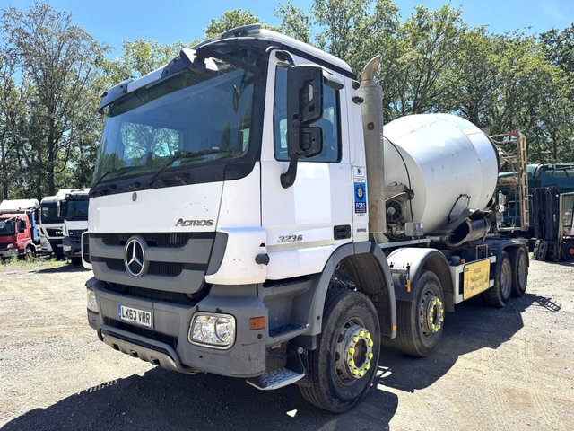 View our MERCEDES-BENZ ACTROS