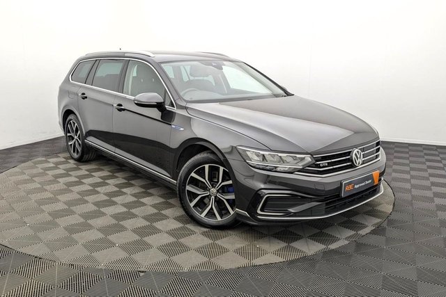 2020 20 VOLKSWAGEN PASSAT 1.4 TSI 13kWh GTE Estate 5dr Petrol Plug-in Hybrid DSG Euro 6 (s/s) (218 ps) Car Play, Sensors, Sat Nav