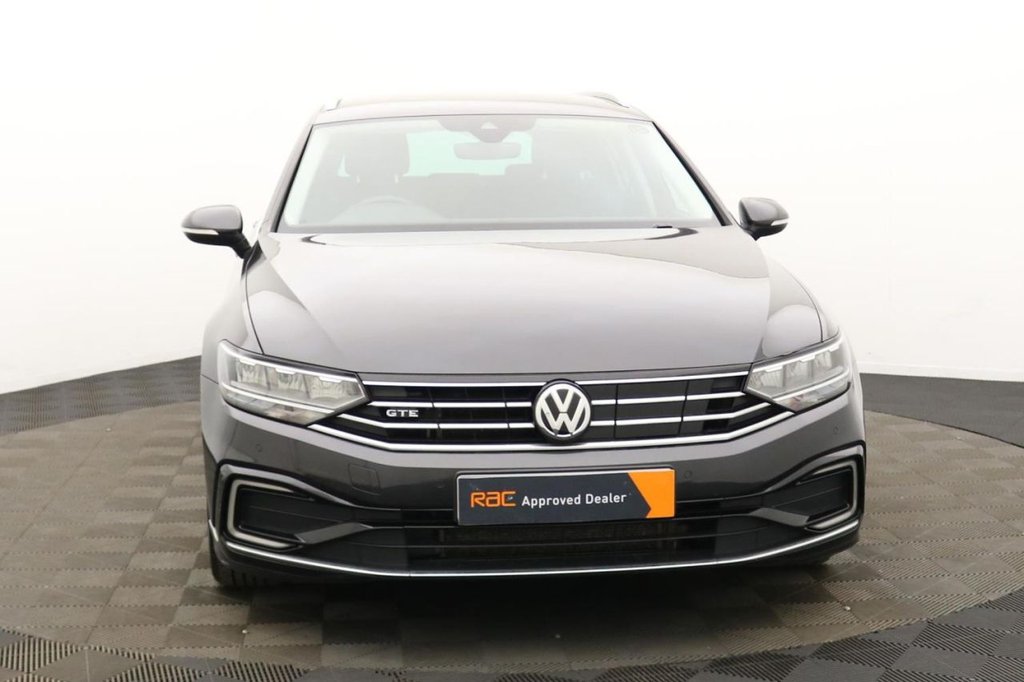 USED 2020 20 VOLKSWAGEN PASSAT 1.4 TSI 13kWh GTE Estate 5dr Petrol Plug-in Hybrid DSG Euro 6 (s/s) (218 ps) Car Play, Sensors, Sat Nav