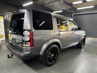 USED 2014 64 LAND ROVER DISCOVERY 4 3.0 SD V6 HSE SUV 5dr Diesel Auto 4WD Euro 5 (s/s) (255 bhp) 2014/64 LANDROVER DISCOVERY 4 HSE 3.0 SDV6 - CORRIS GREY - 8 SERVICES TO 113K INCL CAMBELTS AT 109K MILES - 20 INCH ALLOYS WITH OFFROAD TYRES - HEATED SEATS - SAT NAV - DETACHABLE TOWBAR -  REVERSE CAMERA