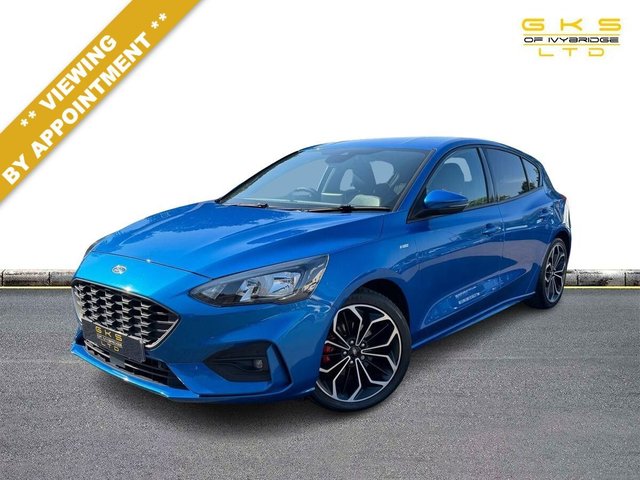 View our Ford Focus 1.0T EcoBoost ST-Line X Hatchback 5dr Petrol Manual Euro 6 (s/s) (125 ps)