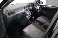 USED 2019 19 VOLKSWAGEN TIGUAN 2.0 TDI R-Line Tech SUV 5dr Diesel DSG Euro 6 (s/s) (150 ps) 5 DOCUMENTED SERVICES I GREAT SPEC