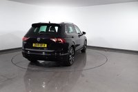 USED 2019 19 VOLKSWAGEN TIGUAN 2.0 TDI R-Line Tech SUV 5dr Diesel DSG Euro 6 (s/s) (150 ps) 5 DOCUMENTED SERVICES I GREAT SPEC