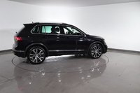 USED 2019 19 VOLKSWAGEN TIGUAN 2.0 TDI R-Line Tech SUV 5dr Diesel DSG Euro 6 (s/s) (150 ps) 5 DOCUMENTED SERVICES I GREAT SPEC
