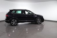 USED 2019 19 VOLKSWAGEN TIGUAN 2.0 TDI R-Line Tech SUV 5dr Diesel DSG Euro 6 (s/s) (150 ps) 5 DOCUMENTED SERVICES I GREAT SPEC