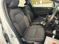 USED 2020 70 RENAULT CLIO 1.0 TCe Play Hatchback 5dr Petrol Manual Euro 6 (s/s) (100 ps) 