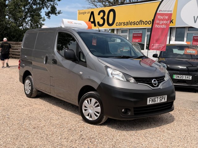 View our NISSAN NV200