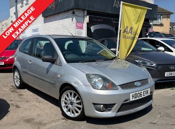 2006 FORD FIESTA