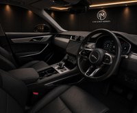 USED 2021 21 JAGUAR F-PACE 2.0 D200 MHEV R-Dynamic S SUV 5dr Diesel Auto AWD Euro 6 (s/s) (204 ps) 