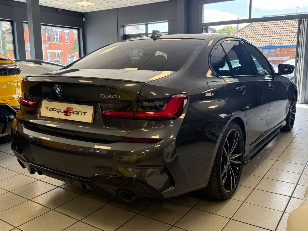 USED 2021 21 BMW 3 SERIES 2.0 330i M Sport Auto 4dr FSH + M SPORT PRO + 2 KEYS