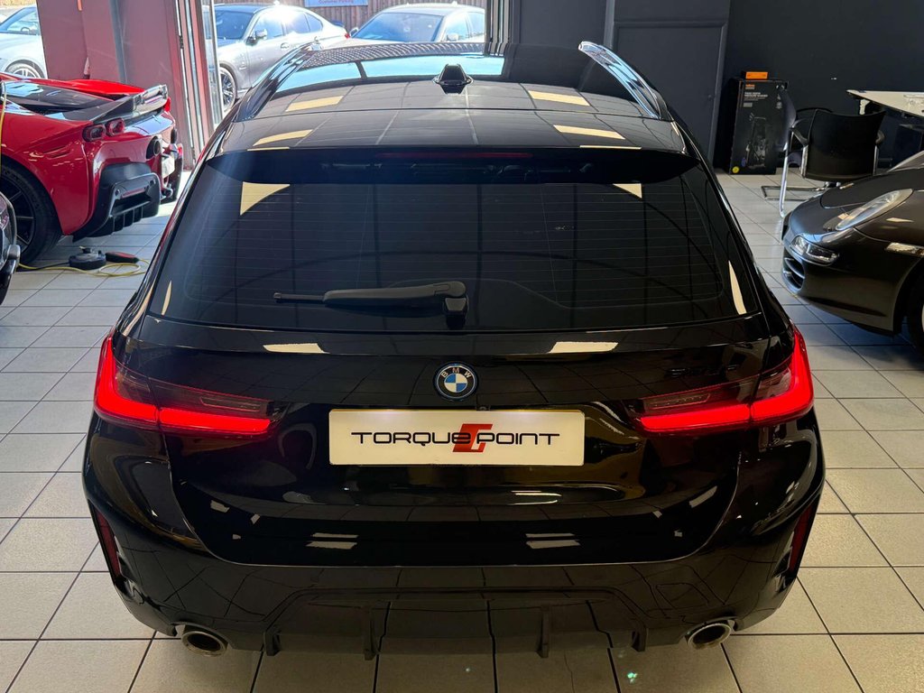 USED 2022 72 BMW 3 SERIES 2.0 330e M Sport Auto 5dr FDSH + M SPORT + 2 KEYS