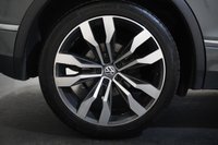 USED 2019 68 VOLKSWAGEN TIGUAN 2.0 TDI R-Line SUV 5dr Diesel DSG 4Motion Euro 6 (s/s) (190 ps) +PAN ROOF+R/CAM+LEATHER+