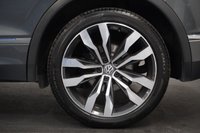 USED 2019 68 VOLKSWAGEN TIGUAN 2.0 TDI R-Line SUV 5dr Diesel DSG 4Motion Euro 6 (s/s) (190 ps) +PAN ROOF+R/CAM+LEATHER+