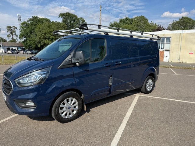 View our FORD TRANSIT CUSTOM