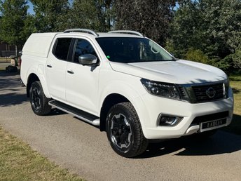 2021 NISSAN NAVARA