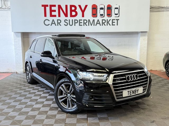 View our AUDI Q7