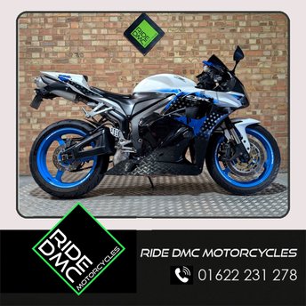 2009 HONDA CBR600RR 2009. LTD EDN. EXTENSIVE SERVICE HISTORY. NICE EXTRAS &pound;4750.00