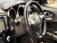 USED 2018 68 NISSAN JUKE 1.6 TEKNA (BOSE EDITION) SUV 5DR PETROL MANUAL EURO 6 (112 PS) NAV LOW RATE FINANCE AVAILABLE - LOW MILEAGE - 1 PREVIOUS OWNER - FULL FRANCHISED DEALER SERVICE HISTORY - 2 KEYS - HPI CHECK ALL CLEAR - ULEZ / LEZ / CAZ COMPLIANT - EURO 6 - STUNNING METTALIC BLACK PAINTWORK - TEKNA MODEL  - BOSE EDITION - SAT NAV - 360 VIEW REVERSE CAMERA -  DRIVE MODES - FULL LEATHER INTERIOR - HEATED SEATS - CRUISE CONTROL - AIR CONDITIONING - FOLDING MIRRORS - FINANCE AVAILABLE - ZERO DEPOSIT OFFERS - ALL VANS/CARS WELCOME IN PART-EXCHANGE, ANY AGE, ANY MILEAGE, ANY CONDITION