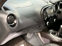 USED 2018 68 NISSAN JUKE 1.6 TEKNA (BOSE EDITION) SUV 5DR PETROL MANUAL EURO 6 (112 PS) NAV LOW RATE FINANCE AVAILABLE - LOW MILEAGE - 1 PREVIOUS OWNER - FULL FRANCHISED DEALER SERVICE HISTORY - 2 KEYS - HPI CHECK ALL CLEAR - ULEZ / LEZ / CAZ COMPLIANT - EURO 6 - STUNNING METTALIC BLACK PAINTWORK - TEKNA MODEL  - BOSE EDITION - SAT NAV - 360 VIEW REVERSE CAMERA -  DRIVE MODES - FULL LEATHER INTERIOR - HEATED SEATS - CRUISE CONTROL - AIR CONDITIONING - FOLDING MIRRORS - FINANCE AVAILABLE - ZERO DEPOSIT OFFERS - ALL VANS/CARS WELCOME IN PART-EXCHANGE, ANY AGE, ANY MILEAGE, ANY CONDITION