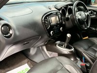 USED 2018 68 NISSAN JUKE 1.6 TEKNA (BOSE EDITION) SUV 5DR PETROL MANUAL EURO 6 (112 PS) NAV LOW RATE FINANCE AVAILABLE - LOW MILEAGE - 1 PREVIOUS OWNER - FULL FRANCHISED DEALER SERVICE HISTORY - 2 KEYS - HPI CHECK ALL CLEAR - ULEZ / LEZ / CAZ COMPLIANT - EURO 6 - STUNNING METTALIC BLACK PAINTWORK - TEKNA MODEL  - BOSE EDITION - SAT NAV - 360 VIEW REVERSE CAMERA -  DRIVE MODES - FULL LEATHER INTERIOR - HEATED SEATS - CRUISE CONTROL - AIR CONDITIONING - FOLDING MIRRORS - FINANCE AVAILABLE - ZERO DEPOSIT OFFERS - ALL VANS/CARS WELCOME IN PART-EXCHANGE, ANY AGE, ANY MILEAGE, ANY CONDITION