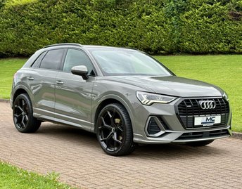 View our AUDI Q3