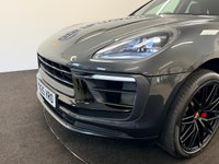 USED 2025 25 PORSCHE MACAN 2.9T V6 PDK AUTO 4WD 380 BHP + SAT NAV + HEATED SEATS + CAMERA + 21in ALLOYS JUST SERVICED AND 4 NEW TYRES