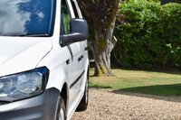 USED 2017 67 VOLKSWAGEN CADDY MAXI 2.0 TDi C20 Maxi Combi Van 5dr Diesel Manual FWD (Window) (128 g/km, 101 bhp) 2 OWNERS FROM NEW + FACTORY TAILGATE OPTION!