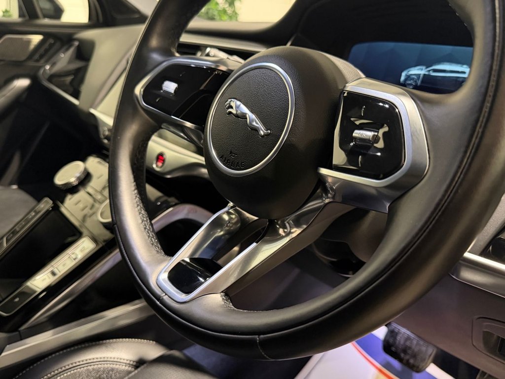 USED 2022 22 JAGUAR I-PACE 400 90kWh Black SUV 5dr Electric Auto 4WD (400 ps) 