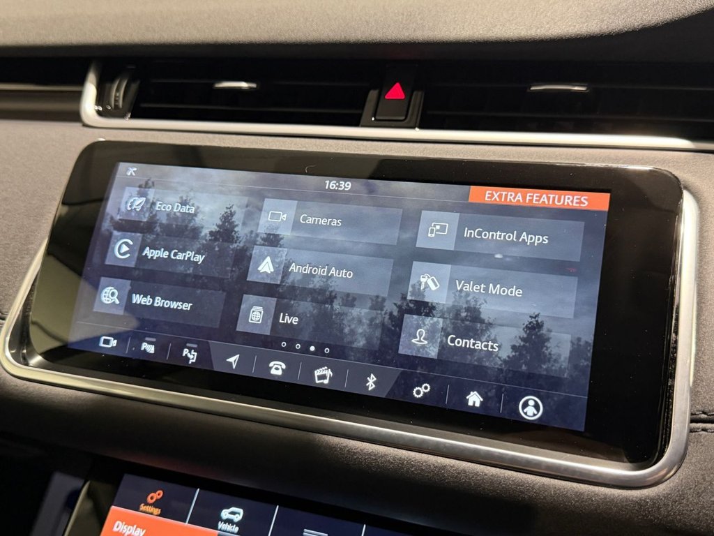 USED 2019 69 LAND ROVER RANGE ROVER EVOQUE 2.0 D180 SE SUV 5dr Diesel Auto 4WD Euro 6 (s/s) (180 ps) 