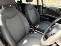 USED 2015 64 MINI COUNTRYMAN 1.6 Countryman Cooper 5dr Parking Sensors Bluetooth