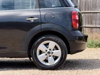 USED 2015 64 MINI COUNTRYMAN 1.6 Countryman Cooper 5dr Parking Sensors Bluetooth