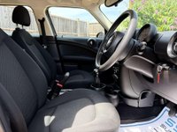 USED 2015 64 MINI COUNTRYMAN 1.6 Countryman Cooper 5dr Parking Sensors Bluetooth