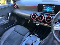 USED 2018 18 MERCEDES-BENZ A CLASS 1.5 A180d AMG Line Hatchback 5dr Diesel 7G-DCT Euro 6 (s/s) (116 ps) MAIN DEALER HISTORY