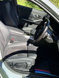USED 2023 72 BMW 3 SERIES TOURING 2.0 330e 12kWh M Sport Touring 5dr Petrol Plug-in Hybrid Auto Euro 6 (s/s) (292 ps) M-Sport Pro Package