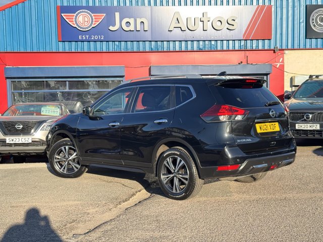 View our NISSAN X-TRAIL