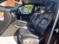 USED 2020 70 PORSCHE MACAN 2.0T SUV 5dr Petrol PDK 4WD Euro 6 (s/s) (245 ps) Px Welcome Finance Available