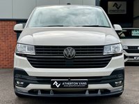 USED 2022 22 VOLKSWAGEN TRANSPORTER T28 HIGHLINE DSG PANEL / DAY VAN ( NO VAT ) NO VAT !!!   FULLY CARPETED + 18&rdquo; ALLOYS + SIDE WINDOWS