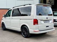 USED 2022 22 VOLKSWAGEN TRANSPORTER T28 HIGHLINE DSG PANEL / DAY VAN ( NO VAT ) NO VAT !!!   FULLY CARPETED + 18&rdquo; ALLOYS + SIDE WINDOWS