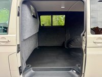 USED 2022 22 VOLKSWAGEN TRANSPORTER T28 HIGHLINE DSG PANEL / DAY VAN ( NO VAT ) NO VAT !!!   FULLY CARPETED + 18&rdquo; ALLOYS + SIDE WINDOWS
