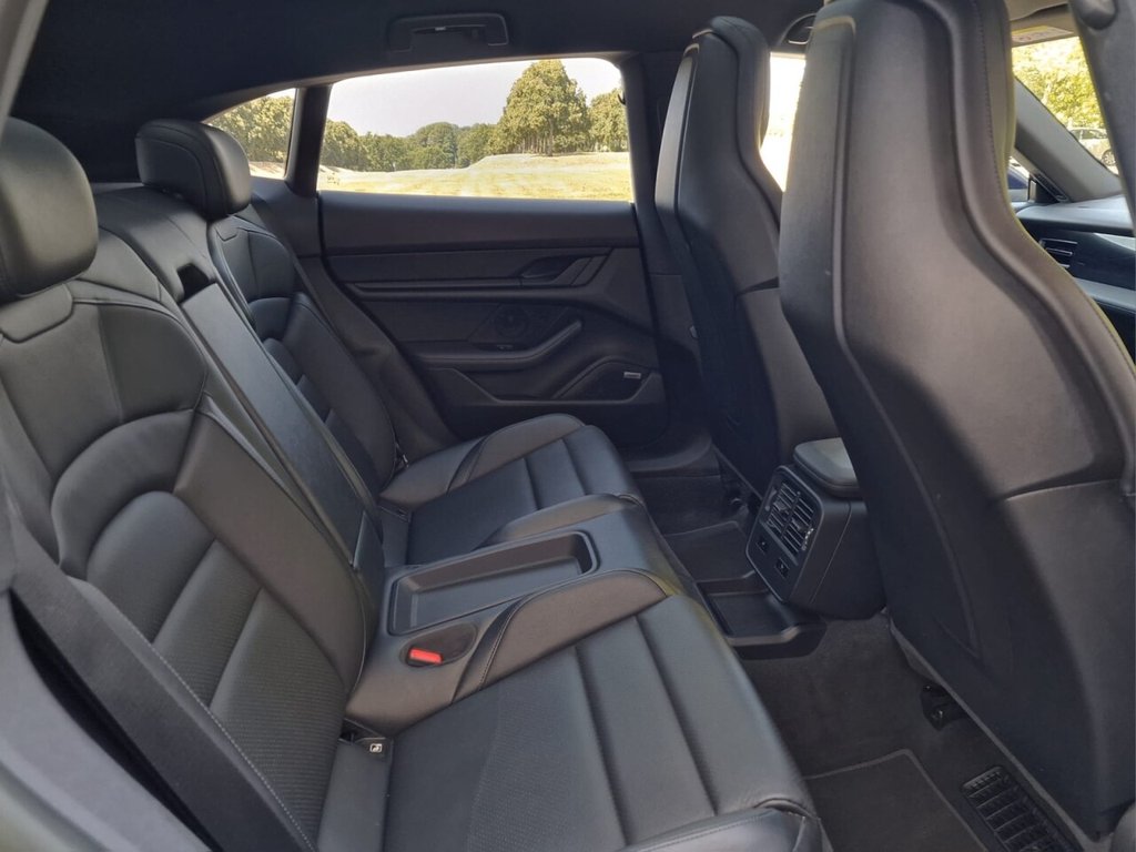 USED 2022 72 PORSCHE TAYCAN Performance Plus 93.4kWh Sport Turismo 5dr Electric Auto RWD (11kW Charger) (476 ps) FINANCE AVAILABLE