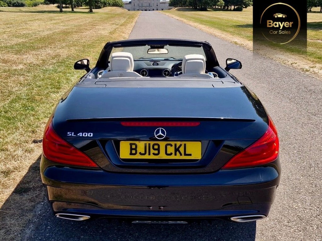 USED 2019 19 MERCEDES-BENZ SL 3.0 SL400 V6 AMG Line (Premium) Convertible 2dr Petrol G-Tronic+ Euro 6 (s/s) (367 ps) FINANCE AVAILABLE