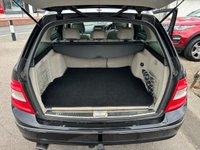 USED 2009 59 MERCEDES-BENZ C CLASS 2.1 C220 CDI BlueEfficiency Elegance Estate 5dr Diesel Auto Euro 5 (170 ps) 